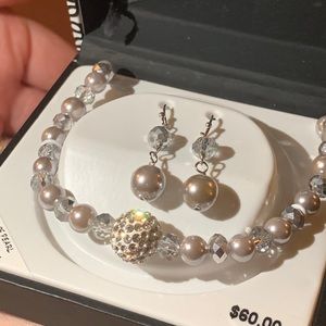 Sparkle Allure Mother Of Pearl Neck & Earring Set